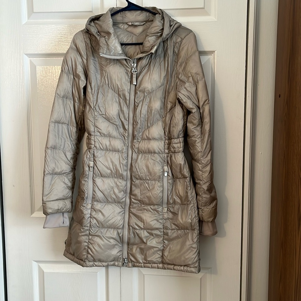 Athleta down packable puffer coat. Size S